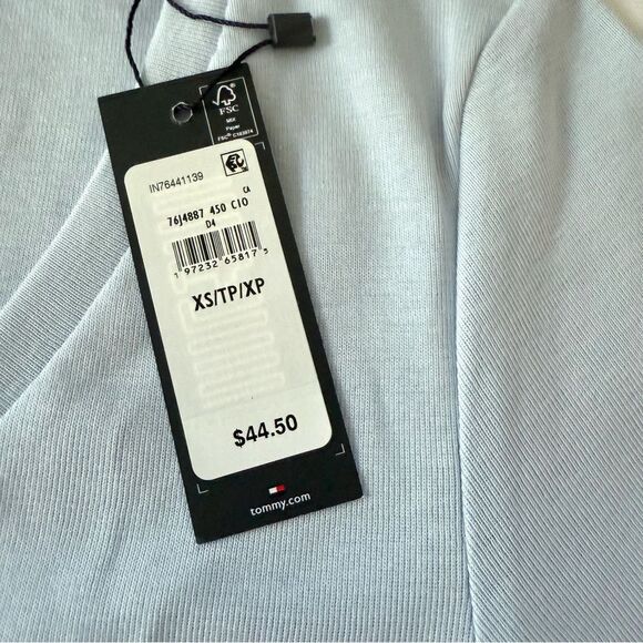 Tommy Hilfiger New Light Blue V-Neck T-Shirt - Picture 7 of 8